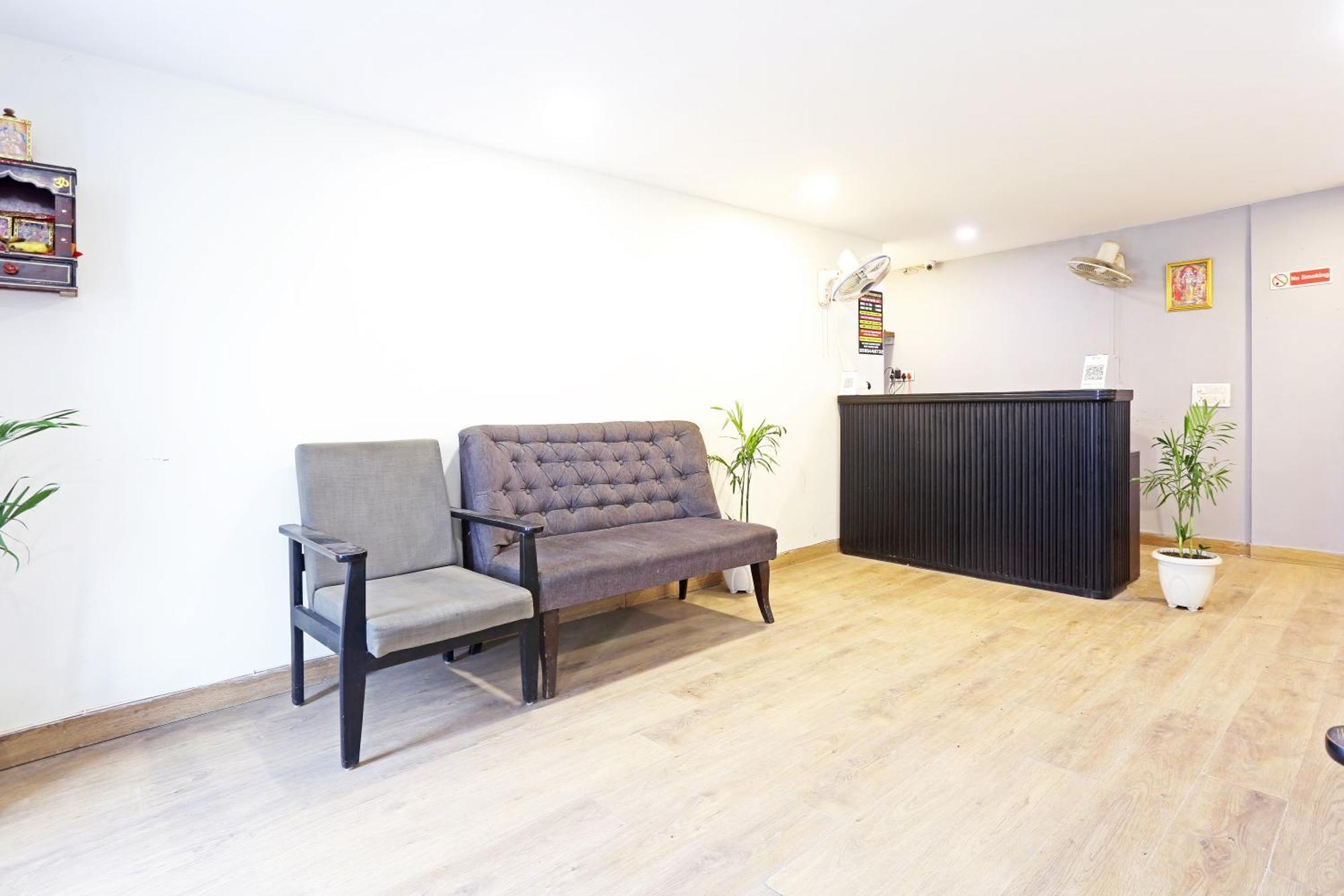Hotel Twamev Residency Uttam Nagar Couple Friendly Dillí Exteriér fotografie