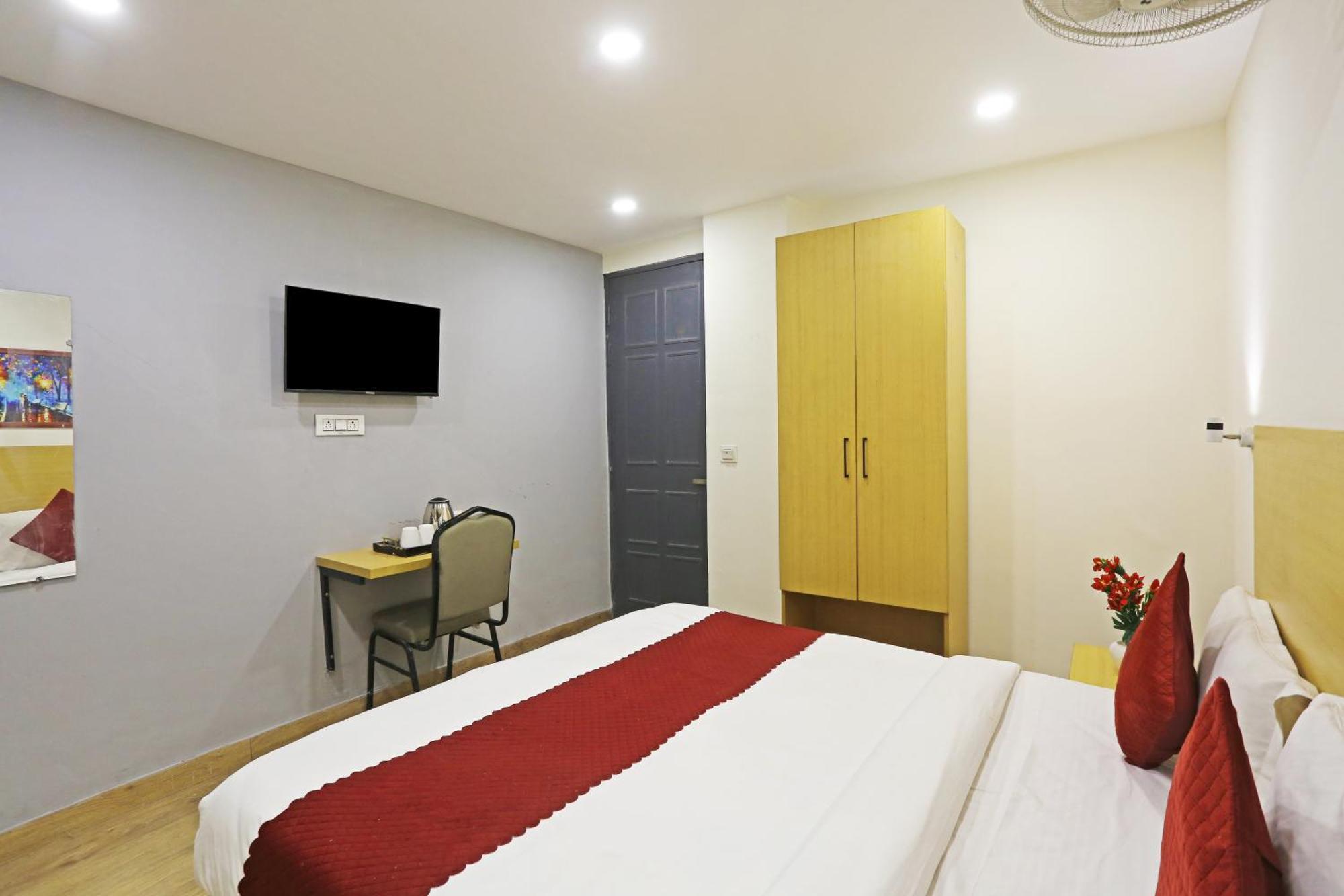 Hotel Twamev Residency Uttam Nagar Couple Friendly Dillí Exteriér fotografie