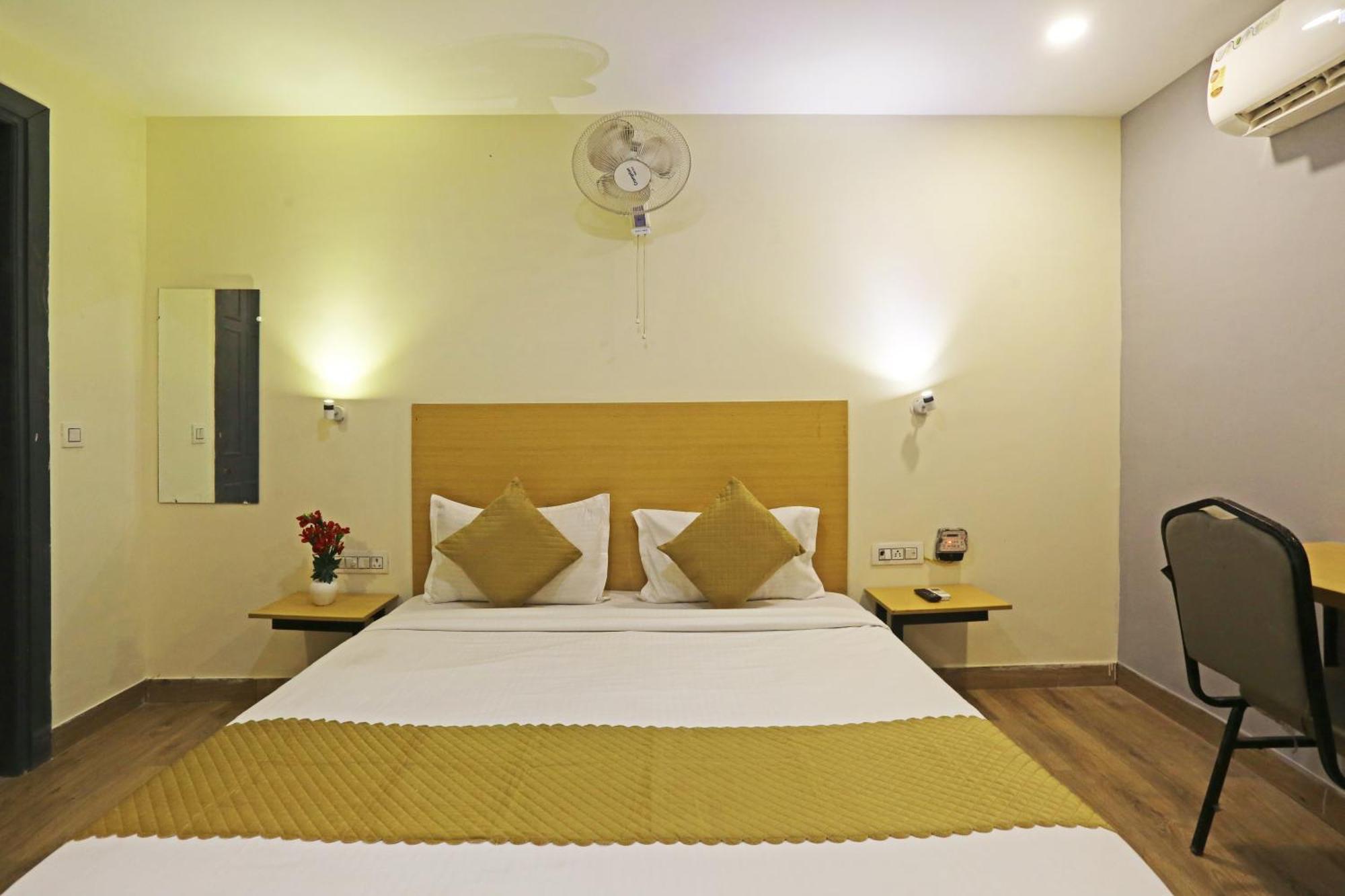 Hotel Twamev Residency Uttam Nagar Couple Friendly Dillí Exteriér fotografie